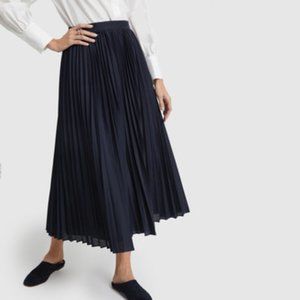 Banana Republic Poplin Midi Skirt (Navy)